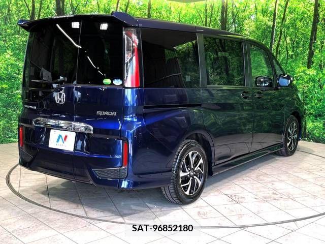 Honda STEP WGN 2018-07 368826-18