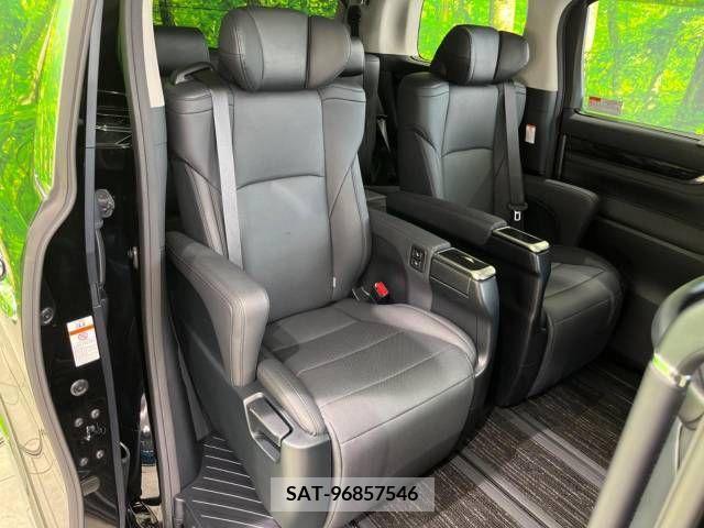 Toyota ALPHARD 2022-03 299535-13