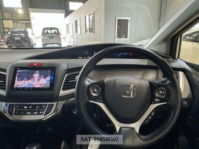 Honda JADE 2017-04 346068-18