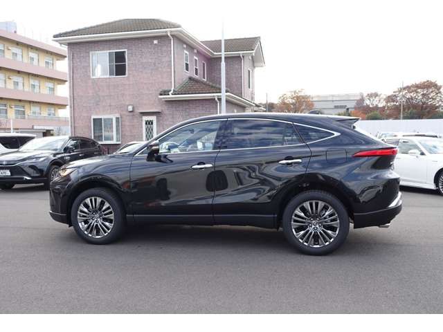 Toyota HARRIER HYBRID 2023-10 189409-3