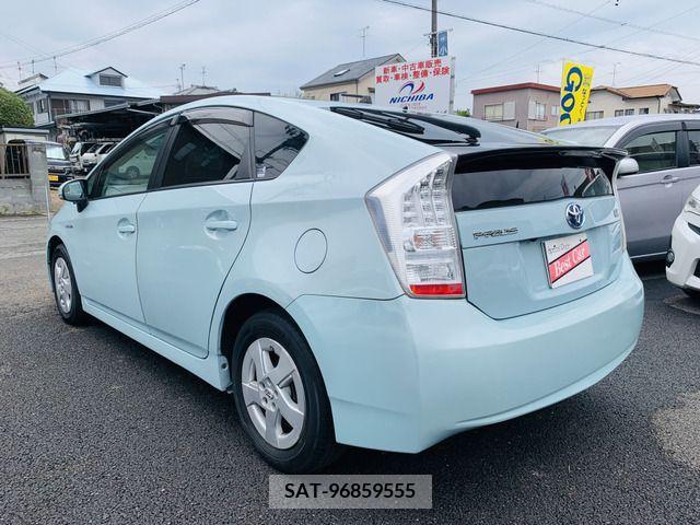 Toyota PRIUS 2010-07 201242-18