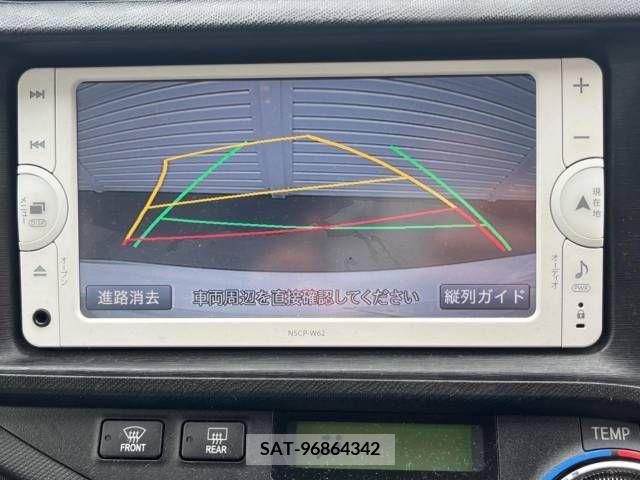 Toyota AQUA 2013-05 313974-3