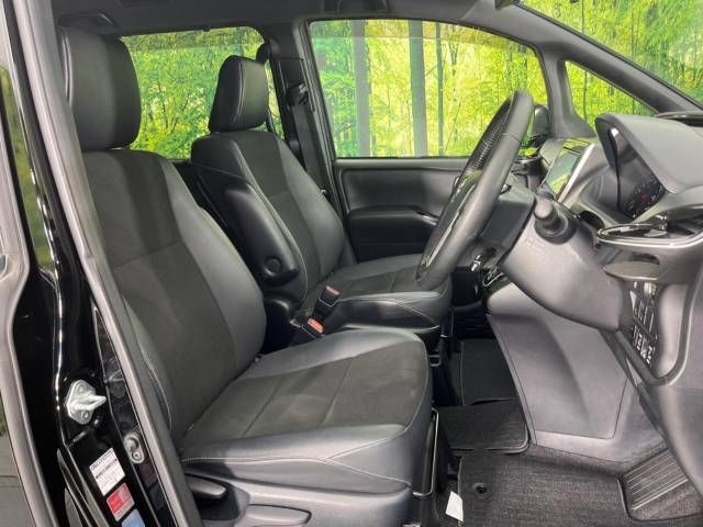 Toyota NOAH 2020-02 195209-7