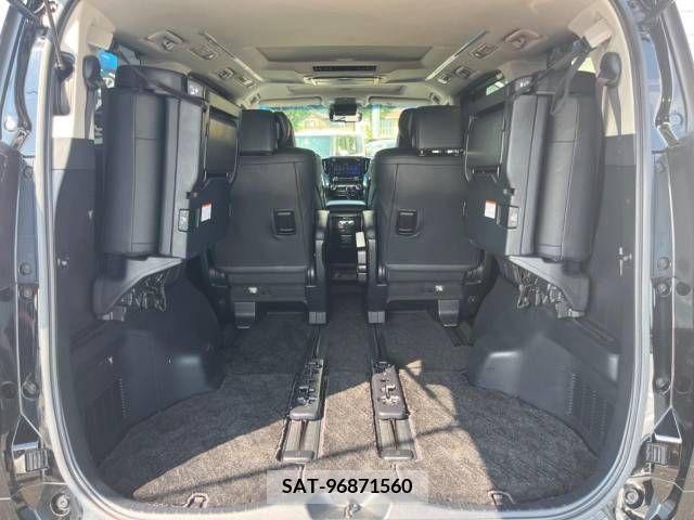 Toyota ALPHARD 2018-10 355567-11
