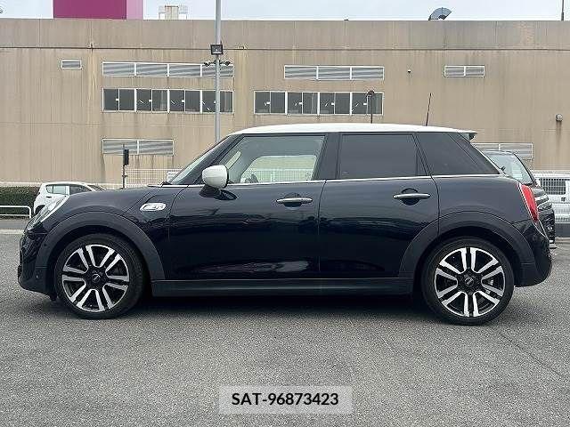 Bmw MINI 2020-05 319881-15