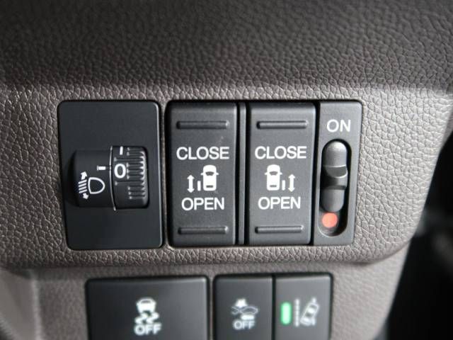 Honda FREED 2017-02 184363-6