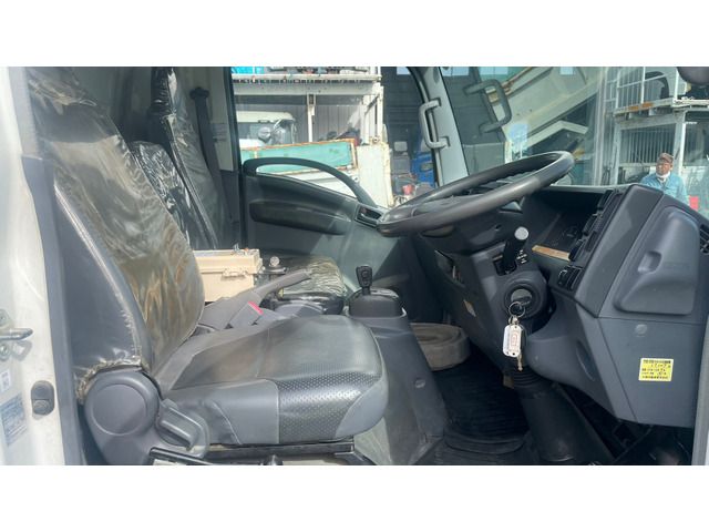 Isuzu ELF TRUCK 2007-11 18693-18