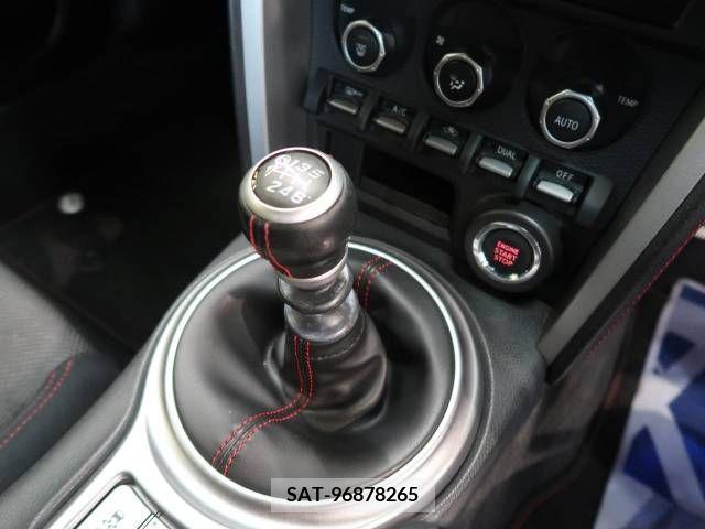 Toyota 86 2013-10 218231-3