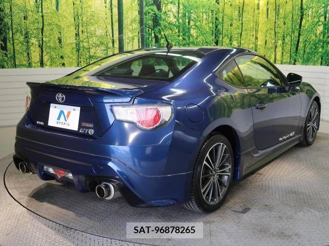 Toyota 86 2013-10 218231-17