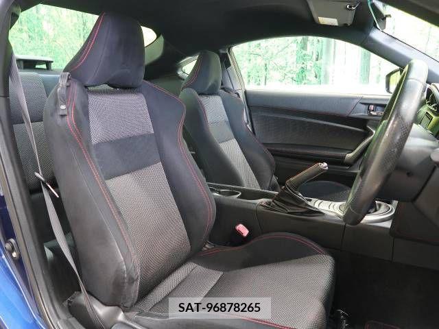 Toyota 86 2013-10 218231-8