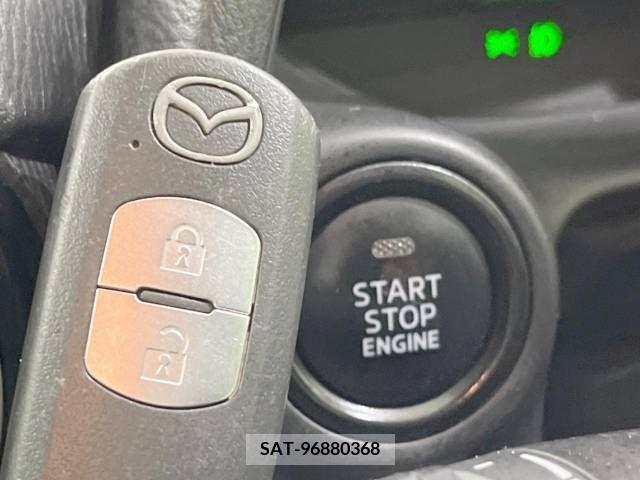 Mazda DEMIO 2017-11 390512-7