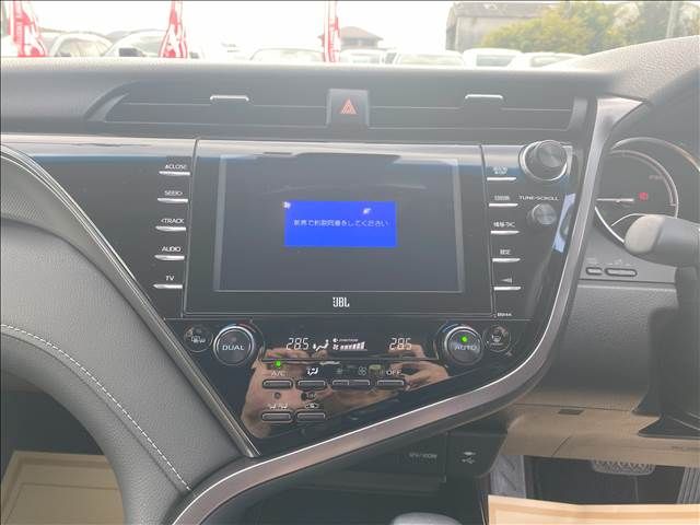 Toyota CAMRY HYBRID 2018-11 182186-8