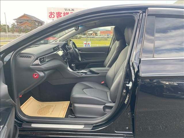 Toyota CAMRY HYBRID 2018-11 182186-4