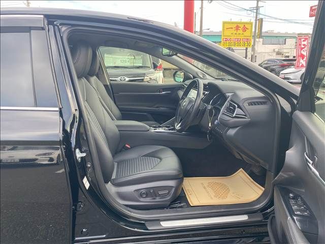 Toyota CAMRY HYBRID 2018-11 182186-3
