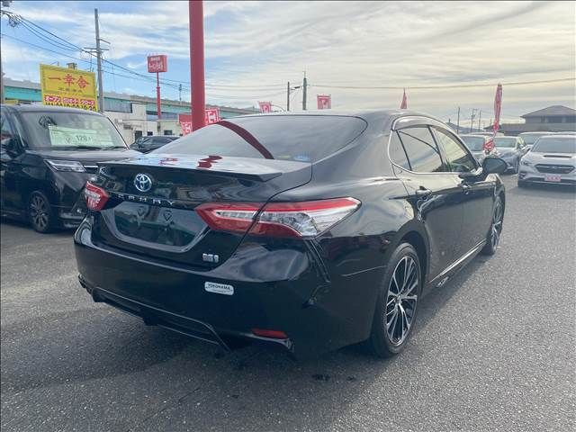 Toyota CAMRY HYBRID 2018-11 182186-13