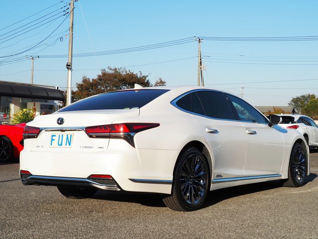 Lexus LS 2017-12 194716-4