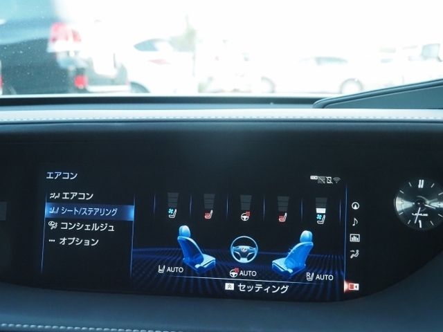 Lexus LS 2017-12 194716-27