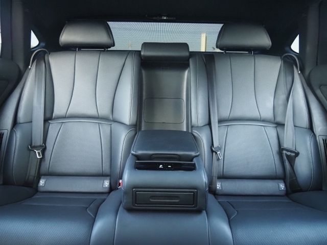 Lexus LS 2017-12 194716-11