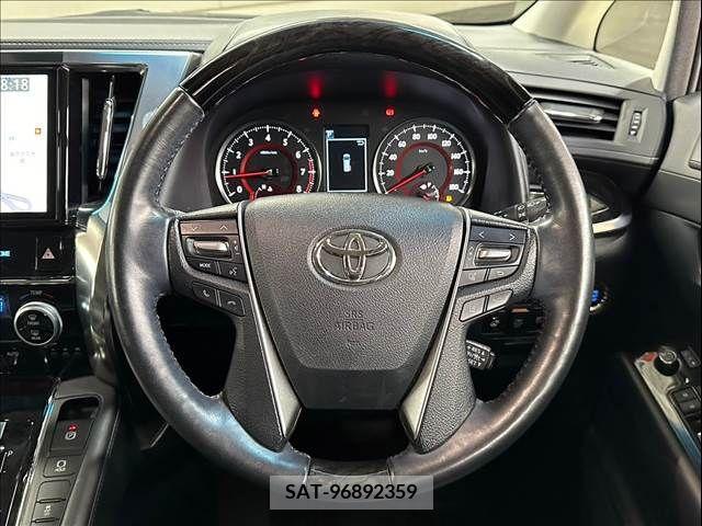 Toyota VELLFIRE 2018-11 369775-12