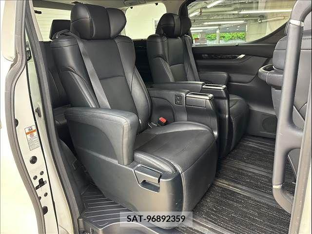 Toyota VELLFIRE 2018-11 369775-9
