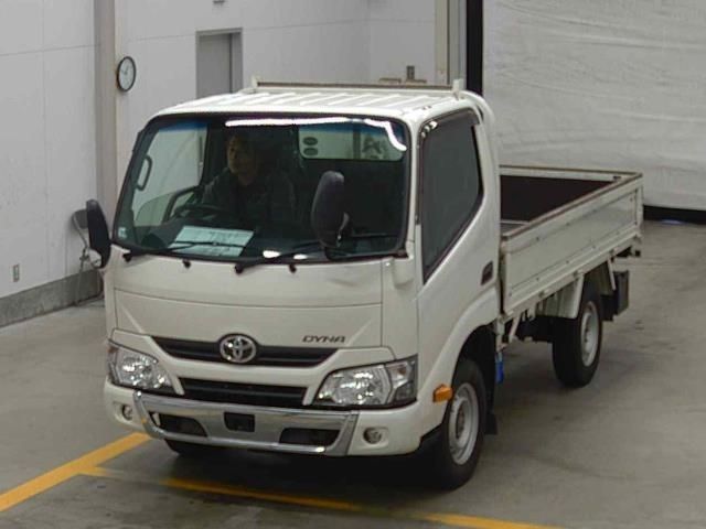 Toyota DYNA TRUCK 2018-09 196263-0