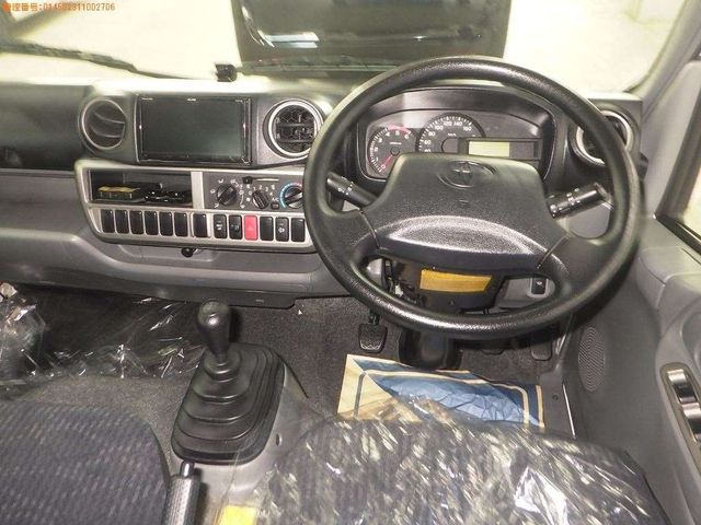Toyota DYNA TRUCK 2018-09 196263-3