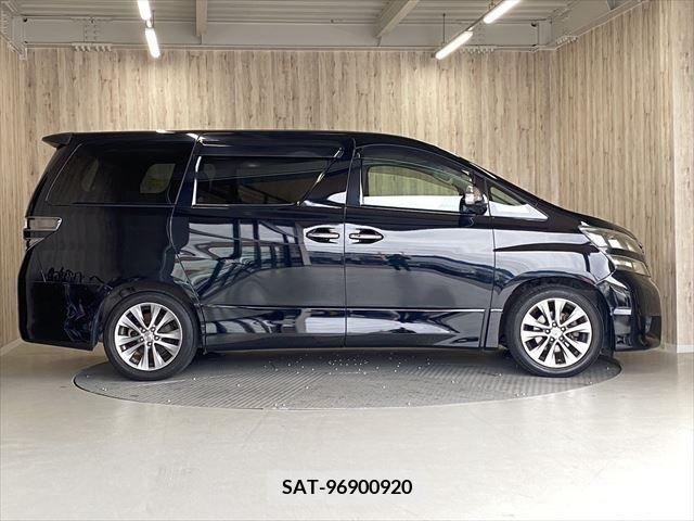 Toyota VELLFIRE 2011-10 287912-3