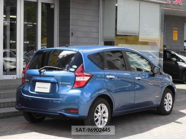 Nissan NOTE 2019-09 379613-1