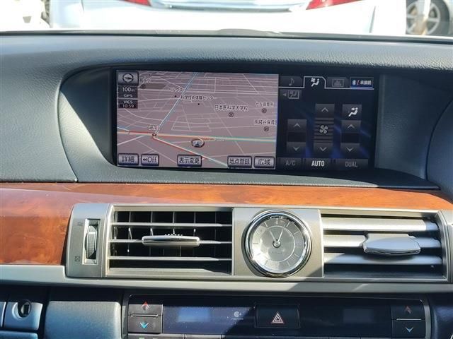 Lexus LS 2013-12 1636-13