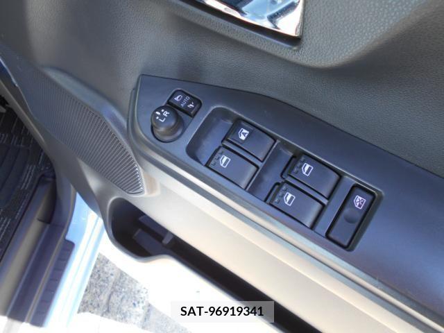 Daihatsu WAKE 2017-03 290184-23