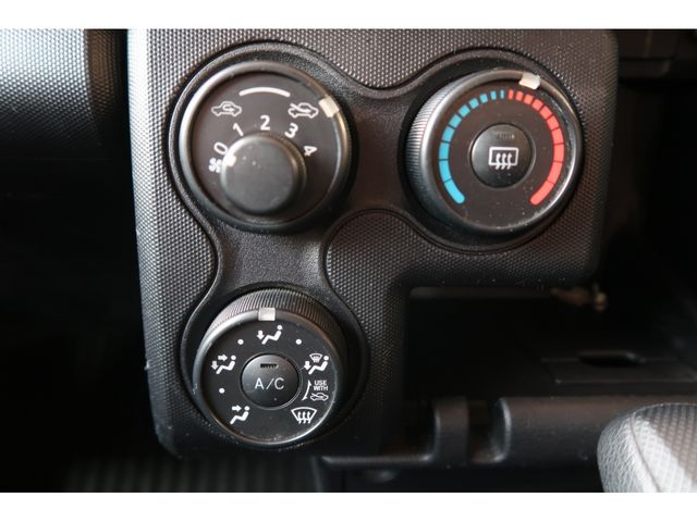 Toyota SUCCEED VAN 2020-01 193837-13