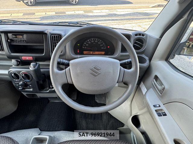 Suzuki EVERY 2017-05 268852-17