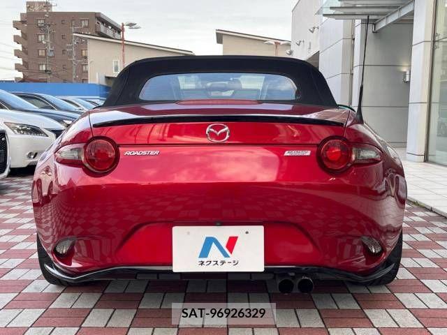 Mazda ROADSTER 2015-08 221319-16