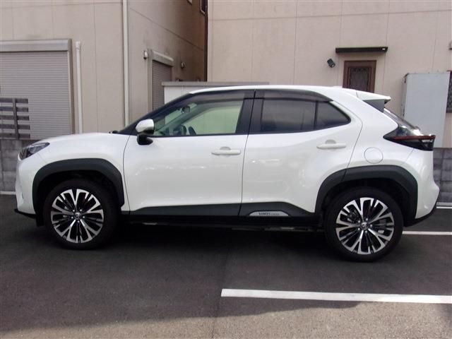 Toyota YARIS CROSS 2021-08 194234-5