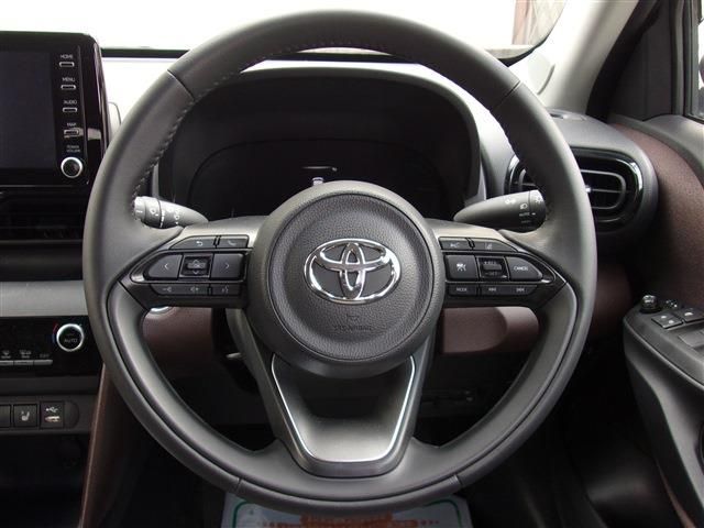 Toyota YARIS CROSS 2021-08 194234-13