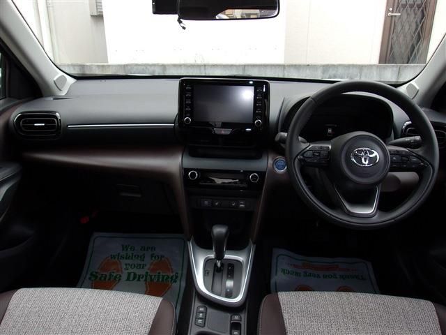 Toyota YARIS CROSS 2021-08 194234-12