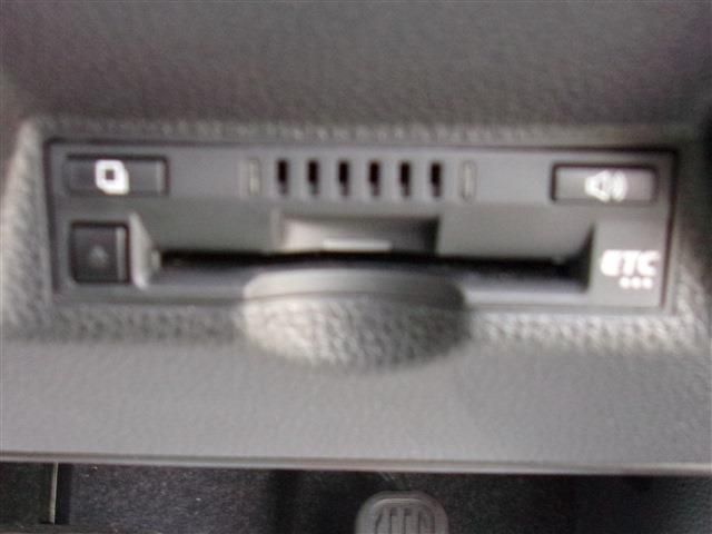 Toyota YARIS CROSS 2021-08 194234-22