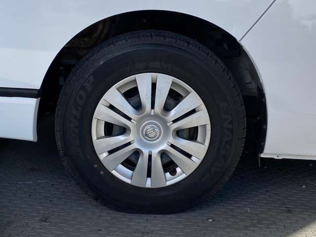 Nissan NV350 Caravan 2017-07 187657-15