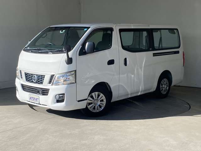 Nissan NV350 Caravan 2017-07 187657-4