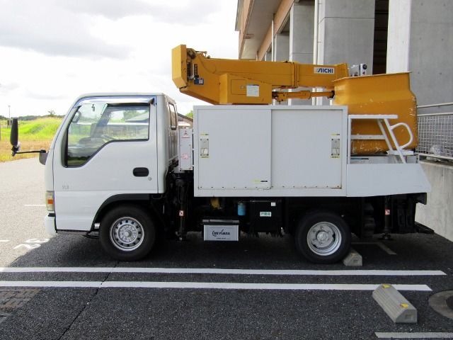 Isuzu ELF TRUCK 2004-08 143-8