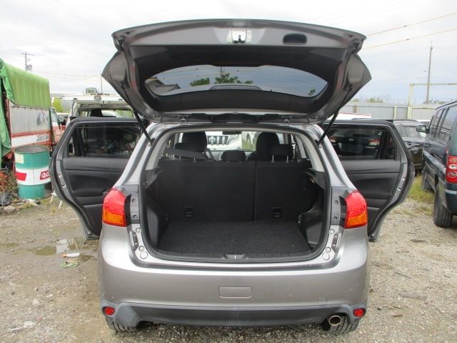 Mitsubishi RVR 2017-03 9131-13