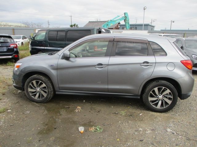 Mitsubishi RVR 2017-03 9131-6