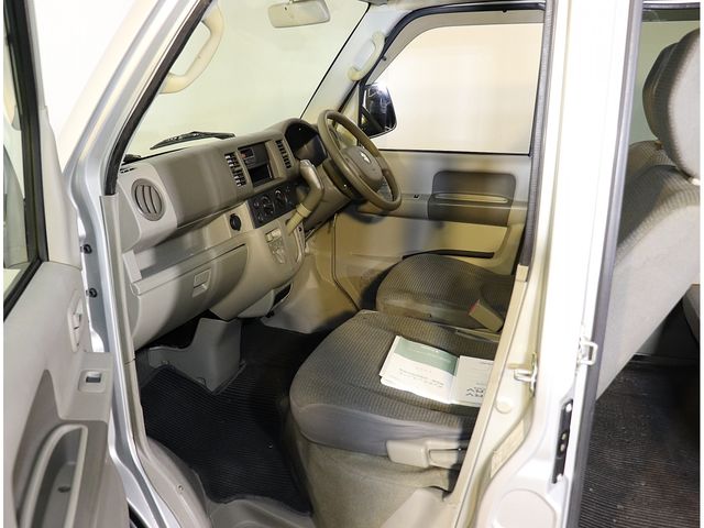 Suzuki EVERY 2014-01 1521-10