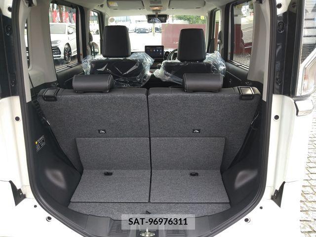 Suzuki SPACIA 2023-08 368644-27