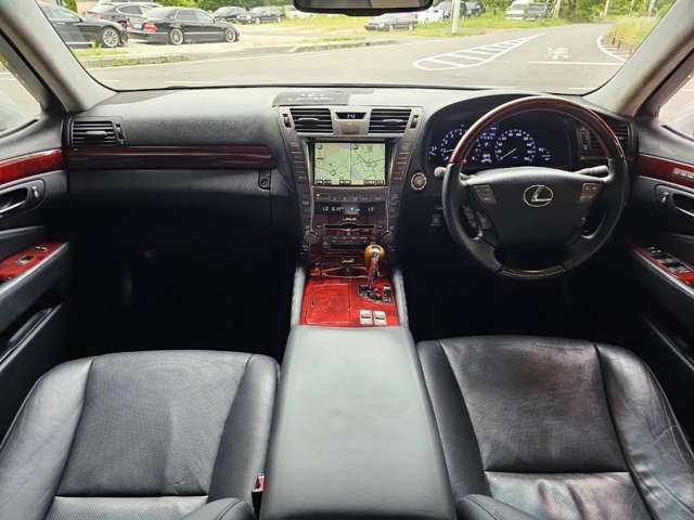 Lexus LS 2006-11 2417-7
