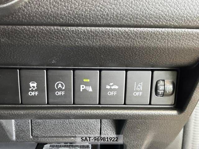 Suzuki X BEE 2019-06 266243-6