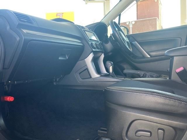 Subaru FORESTER 2012-11 2498-11