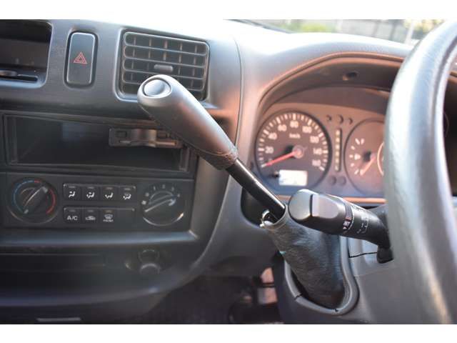Mazda BONGO TRUCK 2017-04 17066-12