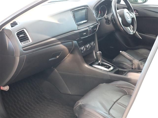 Mazda ATENZA WAGON 2013-10 19857-14
