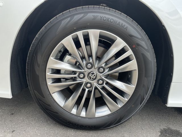 Toyota ALPHARD 2023-08 23334-29